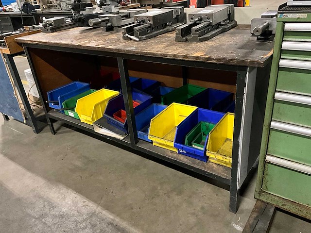 Werktafel - afbeelding 1 van  5