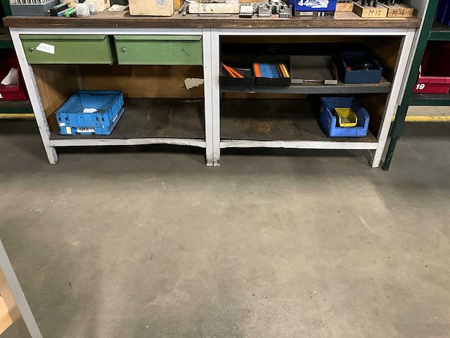 Werktafel - afbeelding 1 van  7