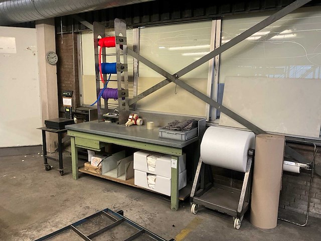 Werktafel - afbeelding 1 van  5