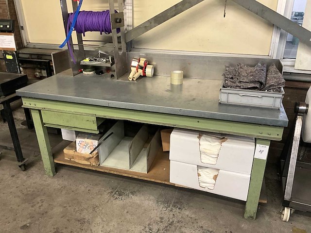 Werktafel - afbeelding 3 van  5