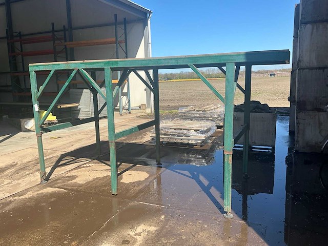 Werktafel - afbeelding 1 van  4