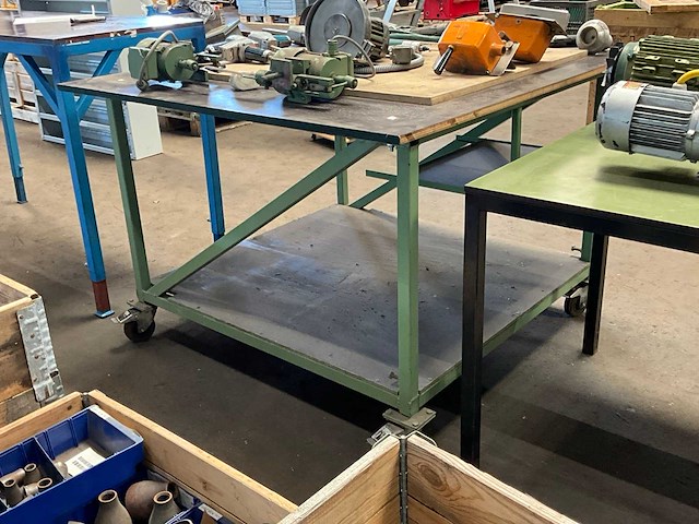 Werktafel - afbeelding 3 van  3