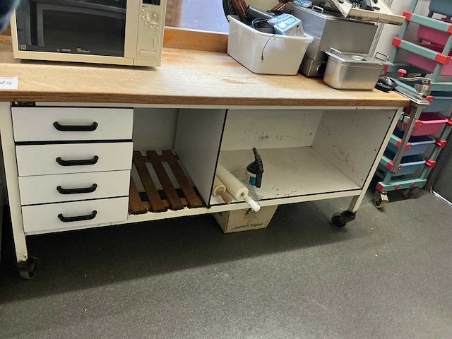Werktafel - afbeelding 2 van  5