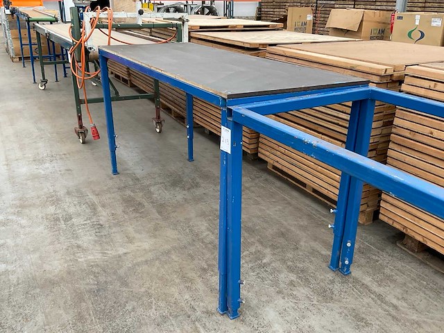 Werktafel - afbeelding 3 van  3