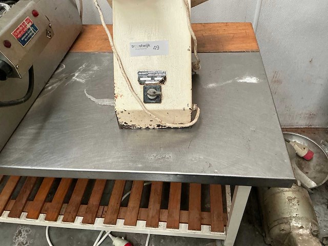 Werktafel - afbeelding 2 van  3