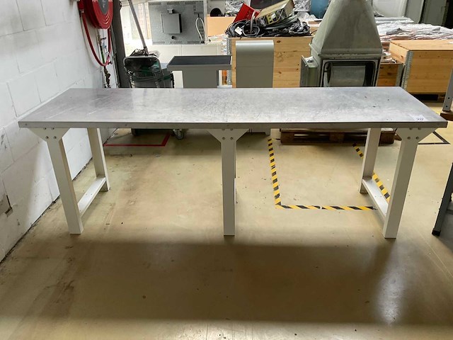 Werktafel - afbeelding 2 van  3