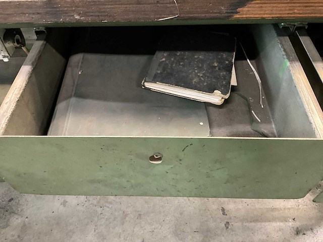 Werktafel - afbeelding 4 van  5