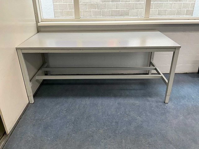 Werktafel - afbeelding 1 van  2