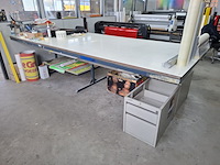 Werktafel - afbeelding 1 van  4