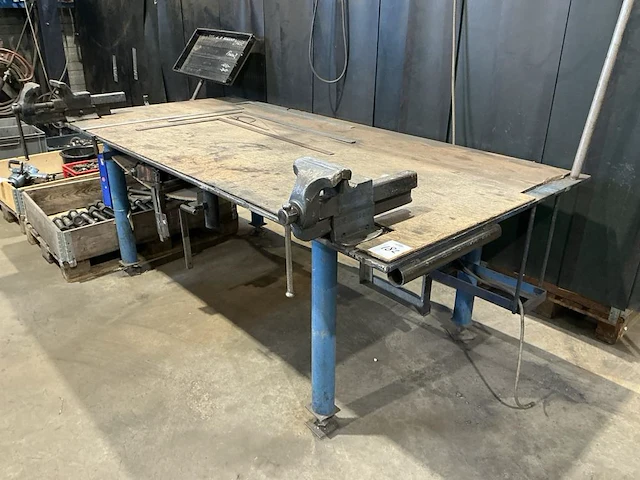 Werktafel - afbeelding 1 van  5