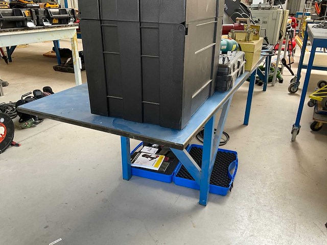 Werktafel - afbeelding 3 van  3