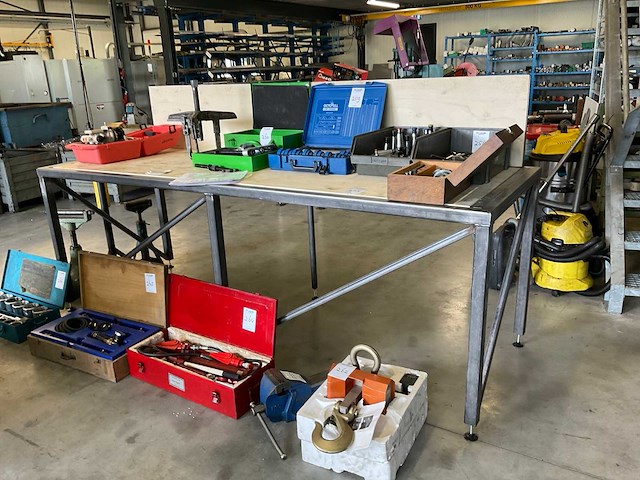 Werktafel - afbeelding 1 van  3