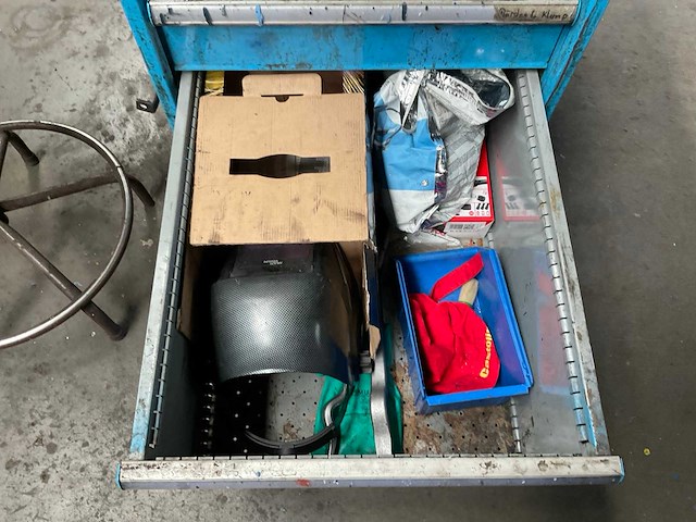 Werktafel/lades met inhoud - afbeelding 4 van  12