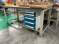 Werktafels en banken (5x) - afbeelding 2 van  6