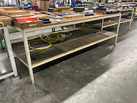 Werktafels en banken (5x) - afbeelding 3 van  6