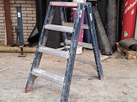Werktrap 2x4 treeds - afbeelding 1 van  5