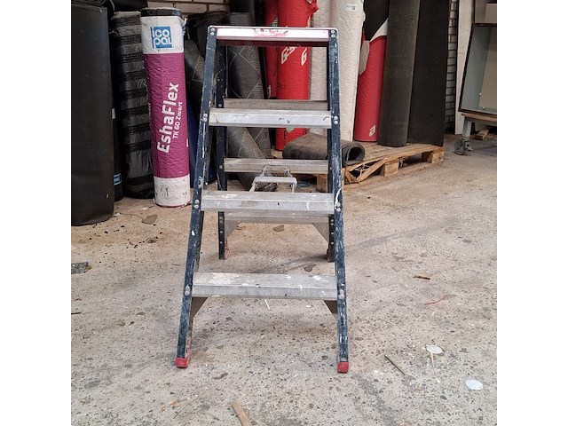 Werktrap 2x4 treeds - afbeelding 2 van  5