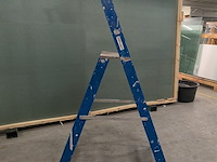 Werktrap 4 treeds met bordes - afbeelding 3 van  7