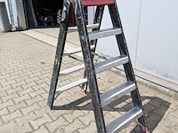 Werktrap, altrex, 2x 4 treeds met bordes - afbeelding 2 van  5