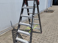 Werktrap altrex, 2x 5 treeds met bordes - afbeelding 2 van  5