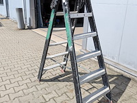 Werktrap altrex, 2x 5 treeds met bordes - afbeelding 3 van  5