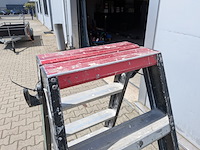 Werktrap altrex, 2x 5 treeds met bordes - afbeelding 5 van  5