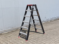 Werktrap altrex, 2x 5 treeds met bordes - afbeelding 1 van  7