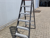 Werktrap altrex, 2x 5 treeds met bordes - afbeelding 2 van  7