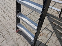 Werktrap altrex, 2x 5 treeds met bordes - afbeelding 5 van  7