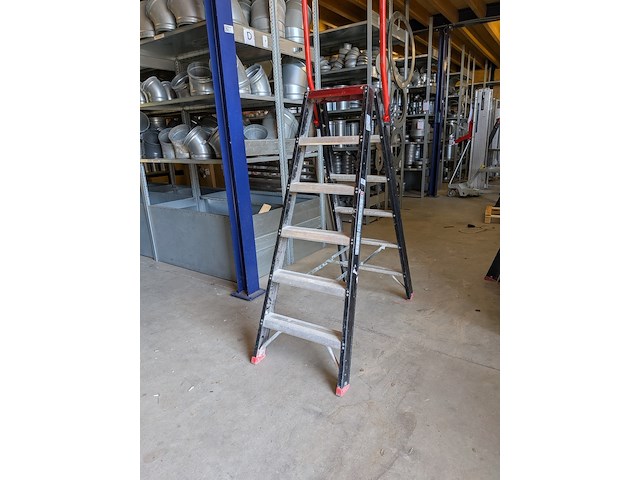Werktrap, altrex, 2x 5 treeds met bordes - afbeelding 2 van  6