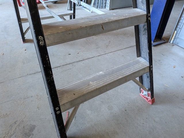 Werktrap, altrex, 2x 5 treeds met bordes - afbeelding 4 van  6