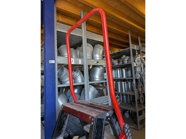 Werktrap, altrex, 2x 5 treeds met bordes - afbeelding 6 van  6