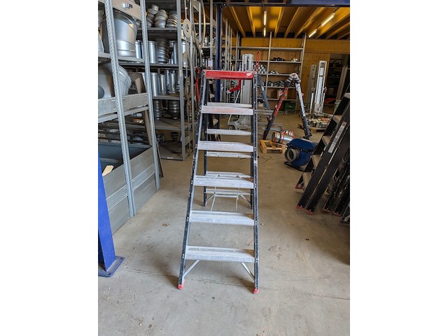Werktrap, altrex, 2x 5 treeds met bordes - afbeelding 2 van  6