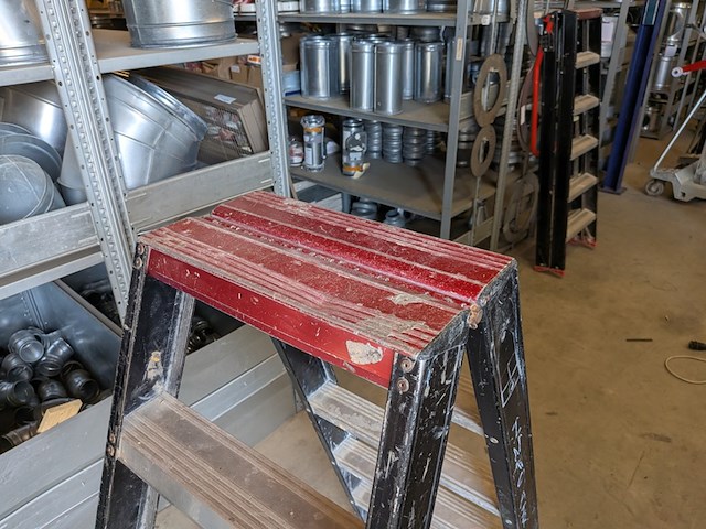 Werktrap, altrex, 2x 5 treeds met bordes - afbeelding 4 van  6