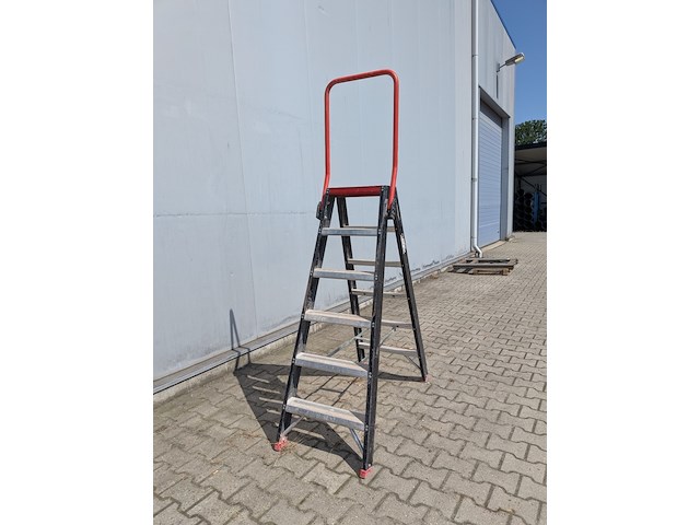 Werktrap, altrex, 2x 5 treeds met bordes - afbeelding 2 van  6