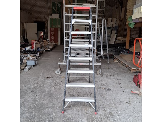 Werktrap altrex, 2x 7 treeds met bordes - afbeelding 2 van  8