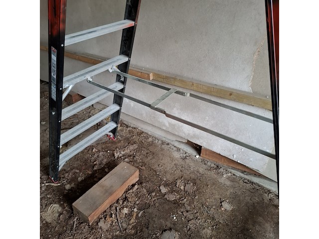 Werktrap altrex, 2x 9 treeds met bordes - afbeelding 4 van  7