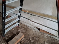 Werktrap altrex, 2x 9 treeds met bordes - afbeelding 4 van  7