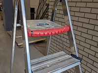 Werktrap altrex, 6 treeds met bordes - afbeelding 6 van  7