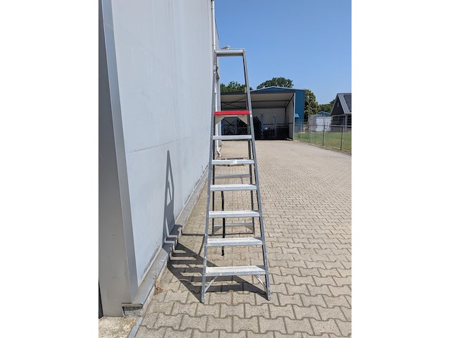 Werktrap altrex, 6 treeds met bordes - afbeelding 2 van  6