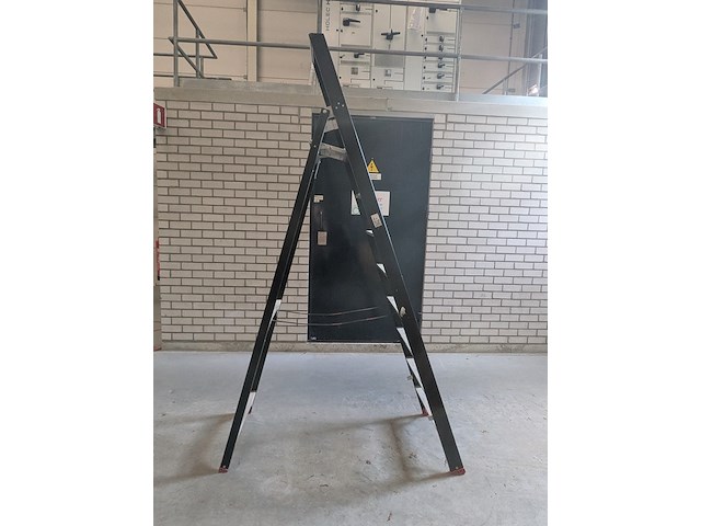 Werktrap altrex, 7 treeds met bordes - afbeelding 3 van  7