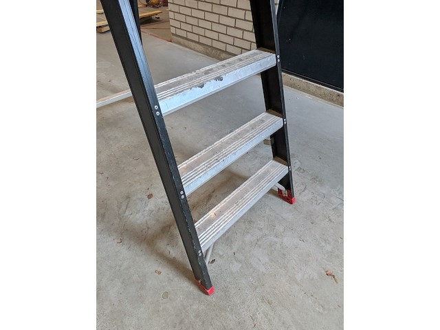 Werktrap altrex, 7 treeds met bordes - afbeelding 4 van  7