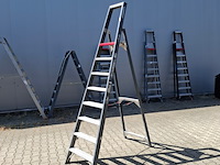 Werktrap altrex, 8 treeds - afbeelding 1 van  4
