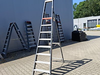 Werktrap altrex, 8 treeds - afbeelding 2 van  4