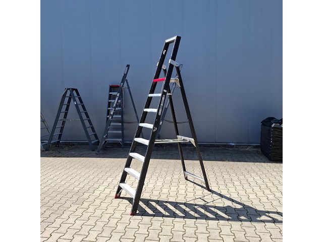 Werktrap altrex, 8 treeds - afbeelding 2 van  4
