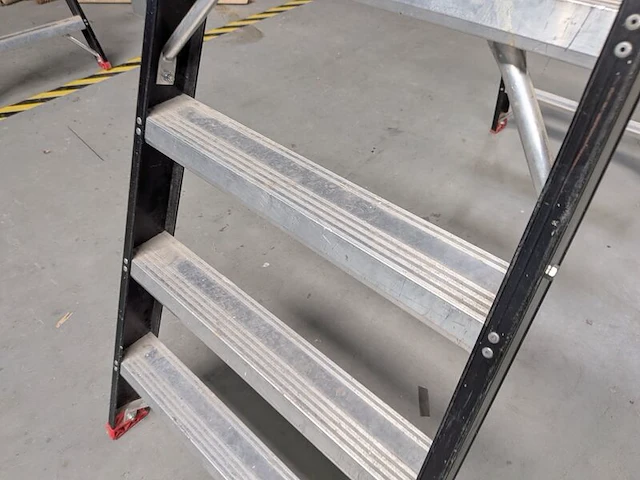 Werktrap altrex, taurus, , 2x10 treeds - afbeelding 4 van  5