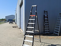 Werktrap altrex, tgb8 - afbeelding 1 van  3