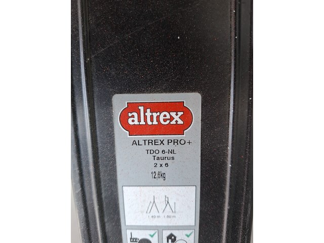 Werktrap altrex - afbeelding 3 van  3