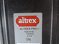 Werktrap altrex - afbeelding 3 van  3