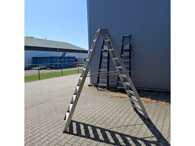 Werktrap inno-al, 2x10 treeds - afbeelding 2 van  4